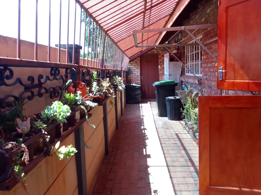 3 Bedroom Property for Sale in Oos Einde North West